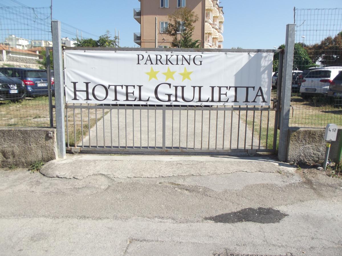 Hotel Giulietta Senigallia Buitenkant foto
